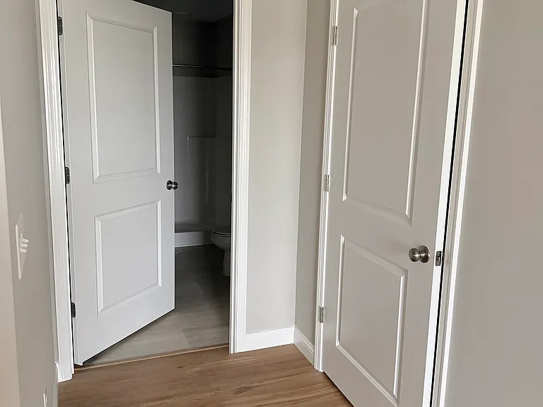 701 Lake Harriette Dr #724 — Photo 6