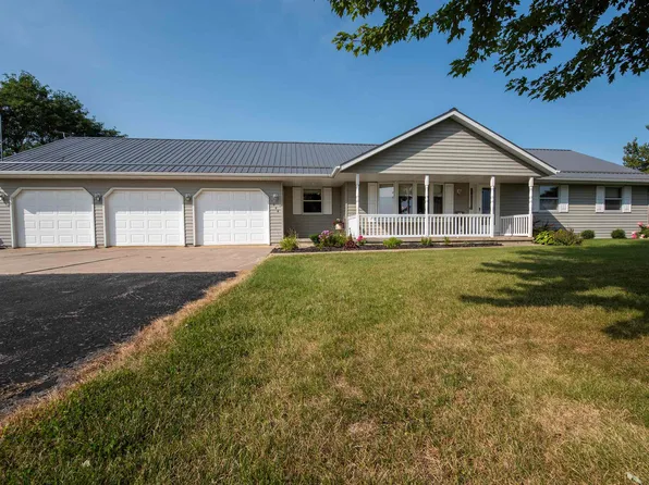 5064 Cth R, Denmark, WI 54208
