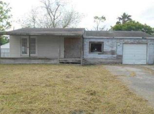 330 Adams Dr, Corpus Christi, TX 78415