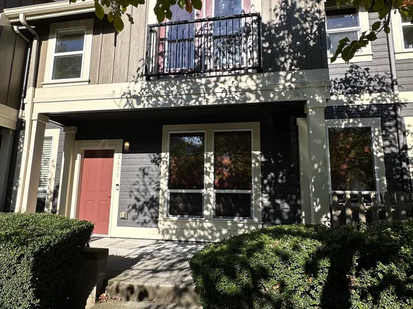 2630 NE Magnolia St, Issaquah, WA 98029