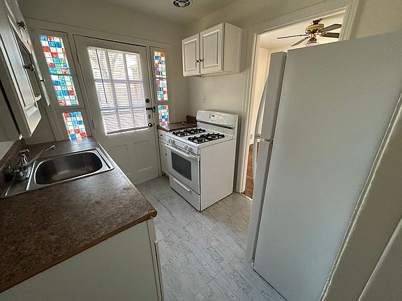 4th image of 1621 S Jackson St Unit 2