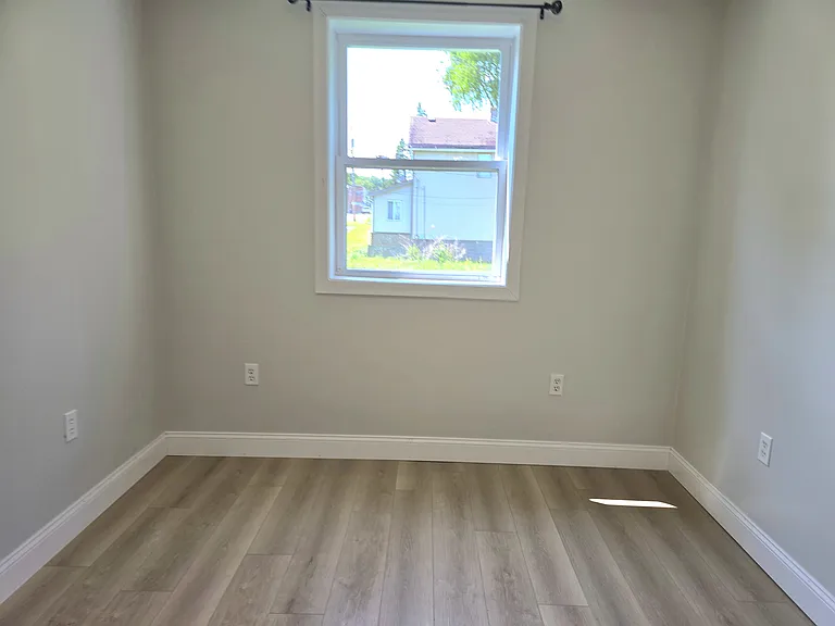 742 Hamilton Ave #1 — Photo 4