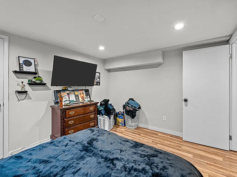 2836 N Xavier St — Photo 14