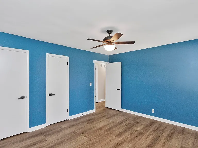 3153 Towne Village Rd — Photo 14