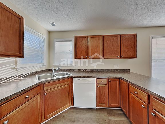 3rd image of 5073 Natalie Temple Ln