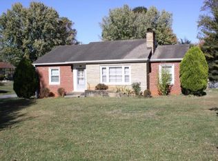 168 Arlington Dr, Johnson City, TN 37601