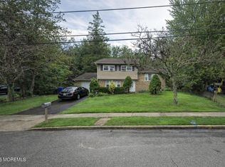 4 S Dakota Ave, Jackson, NJ 08527
