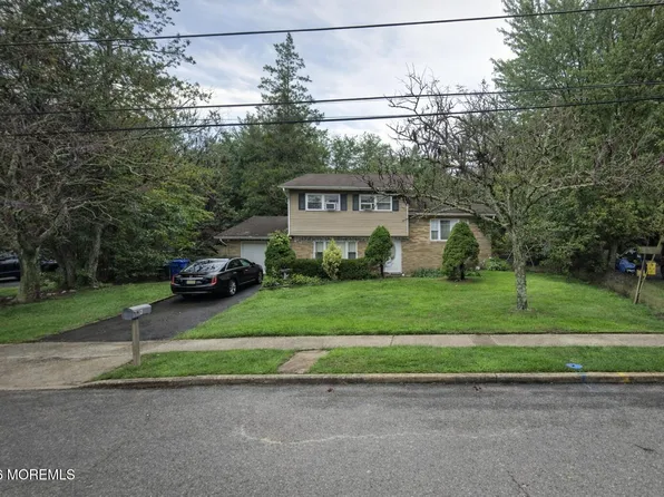 4 S Dakota Avenue, Jackson, NJ 08527