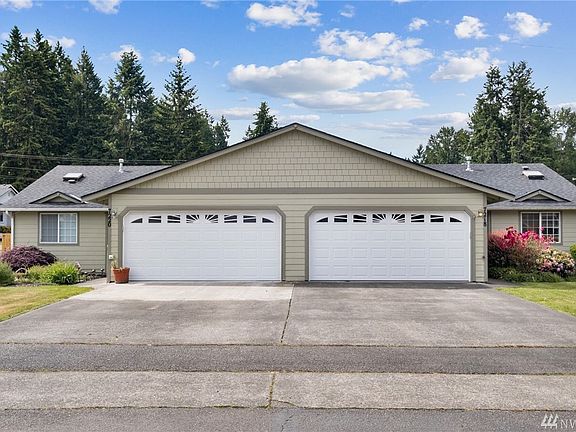 Your own 2 car garage on the right!