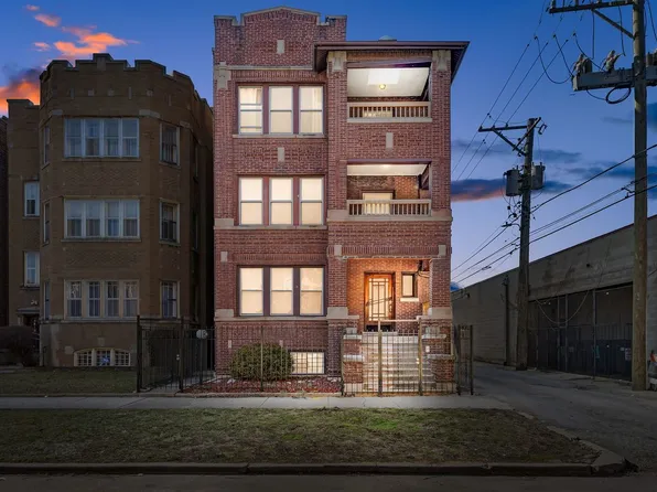 7914 S Champlain Ave, Chicago, IL 60619