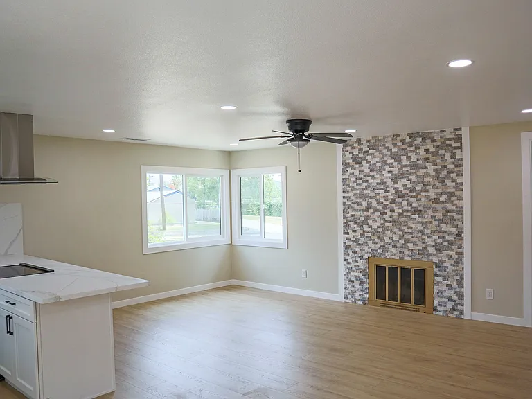 5 Alta Loma Dr — Photo 7