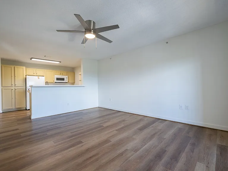 834 Harts Cove Way — Photo 18