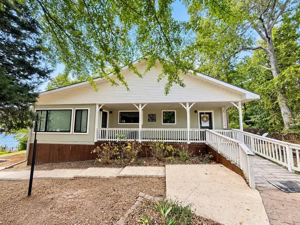 13000 County Road 2127 N, Henderson, TX 75652