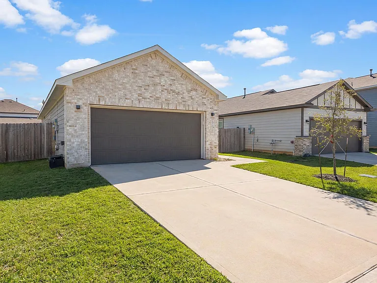 25847 Hickory Pecan Trl — Photo 3
