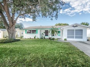 7523 Spirea Dr, Port Richey, FL 34668