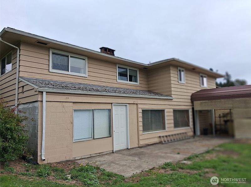 2nd image of 2568 Jackson Highway