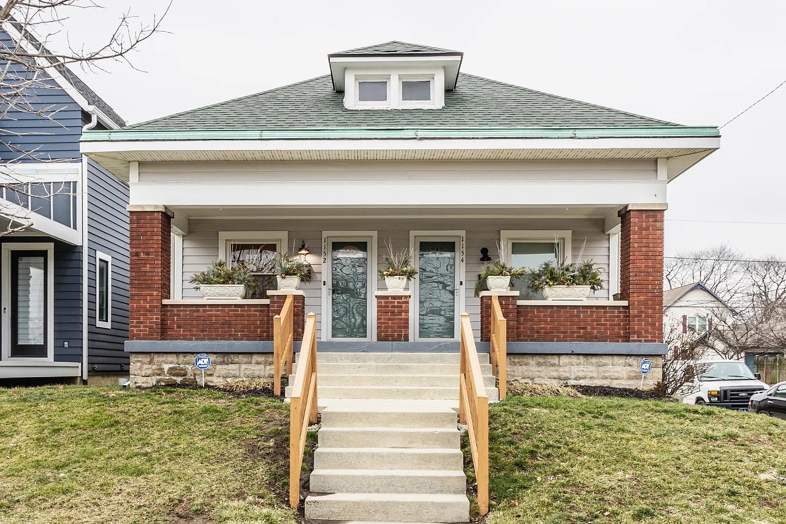1152 E Ohio St photo 1