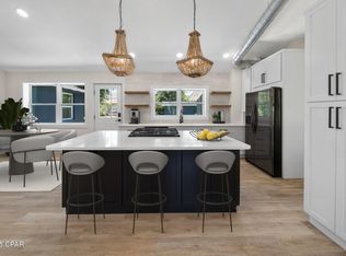 703 Bunkers Cove Rd, Panama City, FL 32401