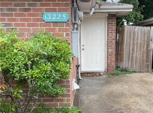 13225 Curran Rd, New Orleans, LA 70128