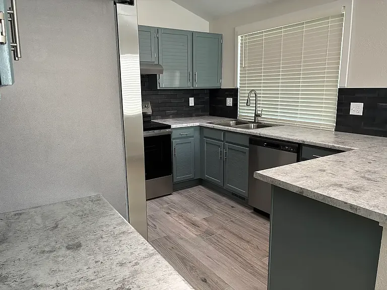 3824 Angelovic Ct — Photo 7