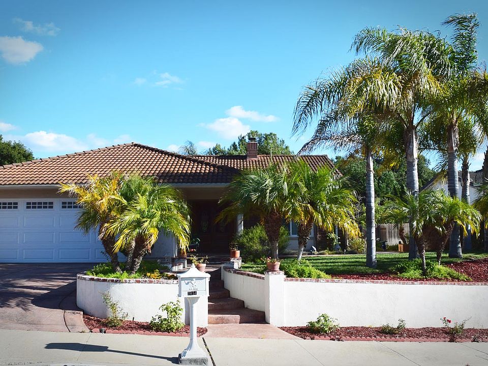 1st image of 2054 Camino Dr