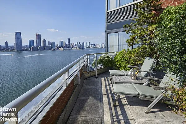 377 Rector Place #PHA in Battery Park City, Manhattan 377 Rector Place #PHA in Battery Park City, Manhattan