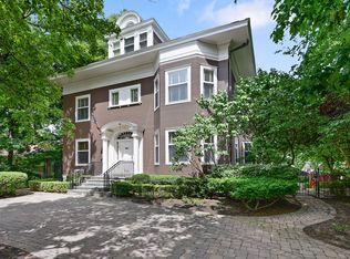 1225 Ridge Ave, Evanston, IL 60202