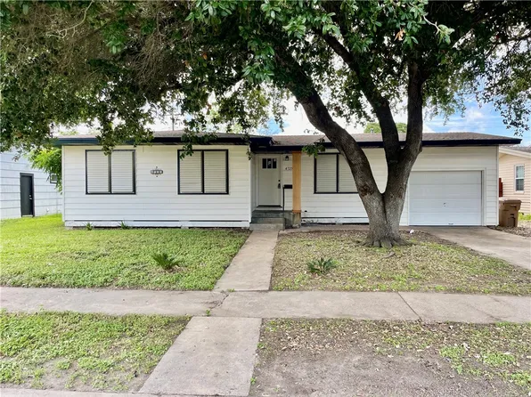 4725 Jean St, Corpus Christi, TX 78411