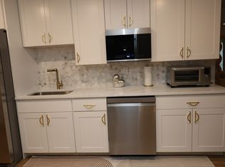 7732 Hubble Dr, Lanham, MD 20706