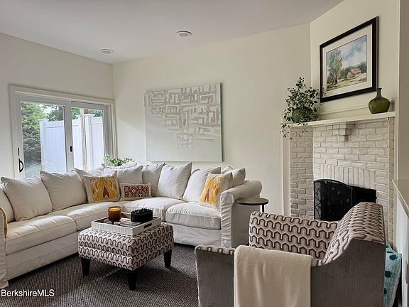 2nd image of 80 Taconic Ave APT 2