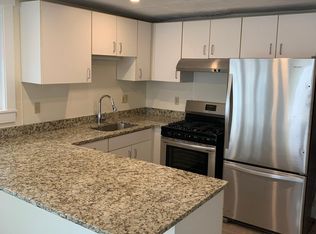 429 Waverley Rd #1, North Andover, MA 01845