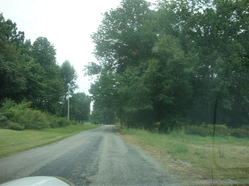 2nd image of 2095 Blackburn Rd