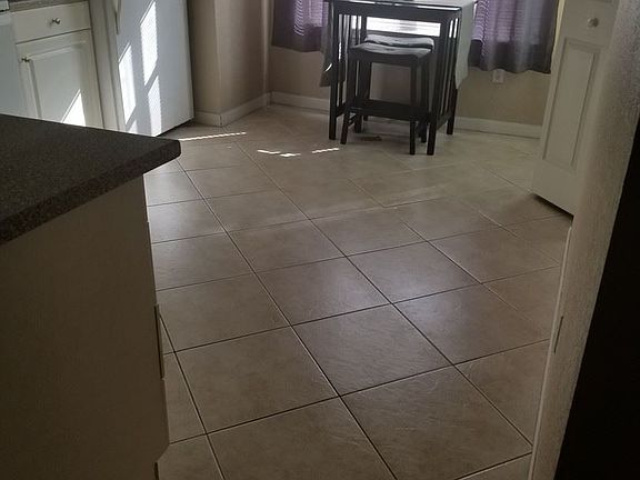 3rd image of 860 N Orange Ave APT 304