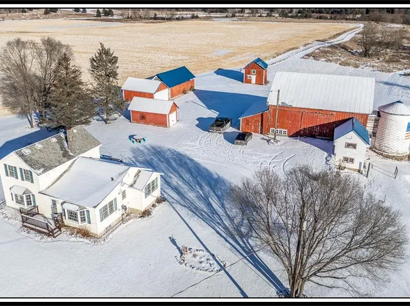 N8218 County Road J, Iola, WI 54945