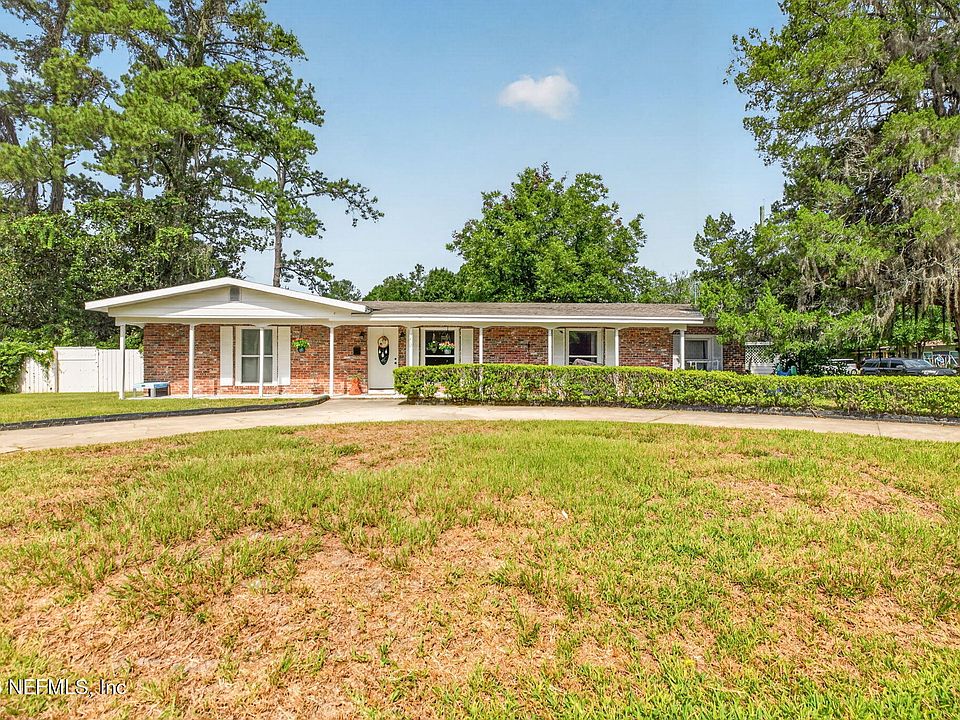 1st image of 1212 CRESTFIELD Road