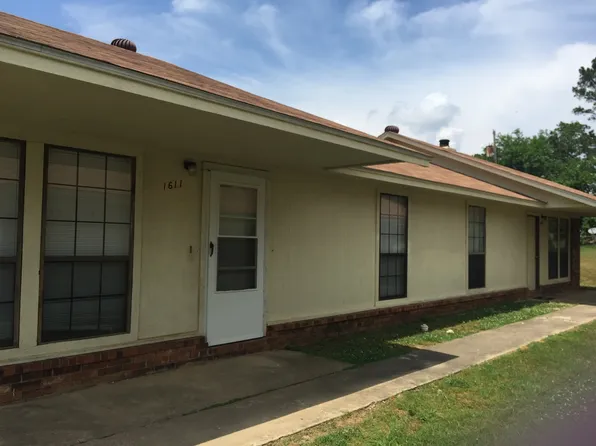 1611 S Z St, Fort Smith, AR 72901