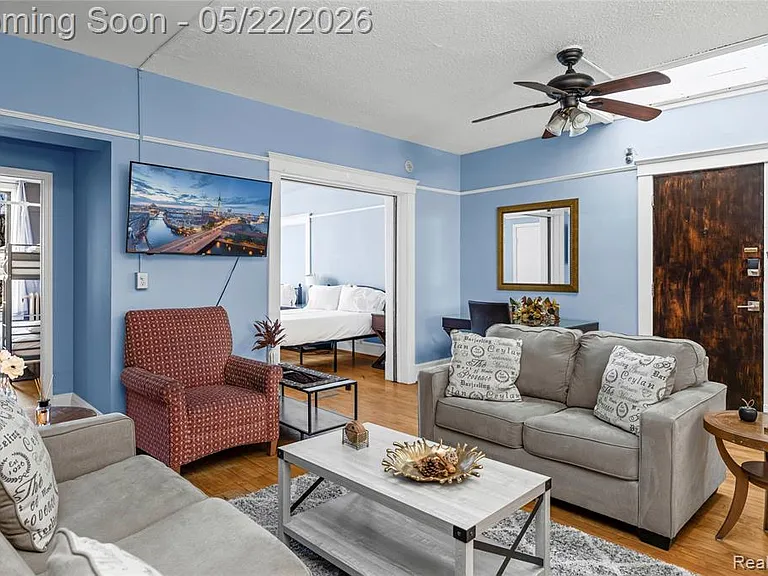 211 N Main St #1 — Photo 14