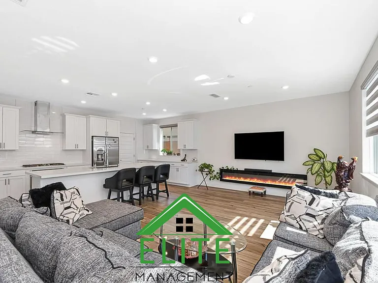 6024 Meru Way — Photo 8