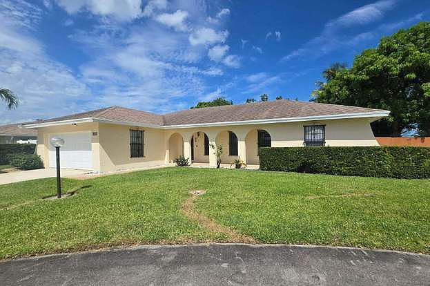 1st image of 6504 Heather Way