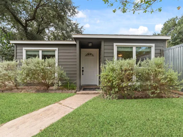 10819 Berry Tree Dr, Houston, TX 77064