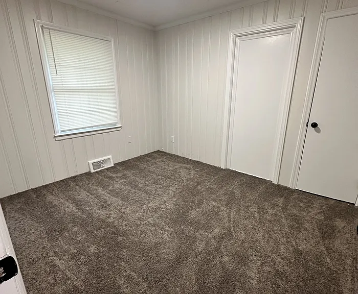 1300 Westwood St — Photo 11