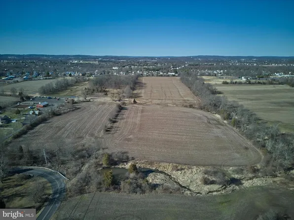 2500 Yankee Rd, Quakertown, PA 18951