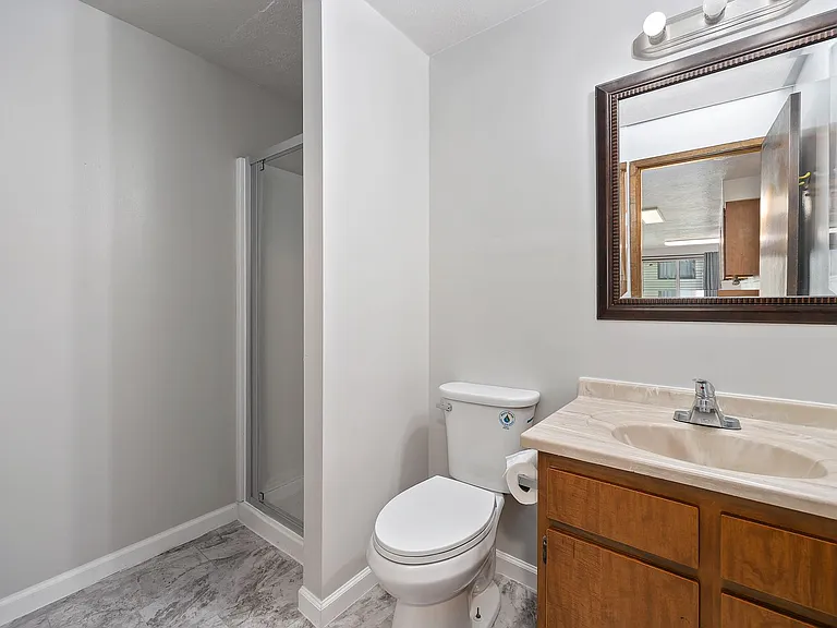 158 Ridgeway Dr — Photo 16