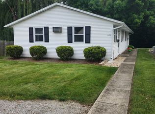 606 Frazer St APT A, Findlay, OH 45840