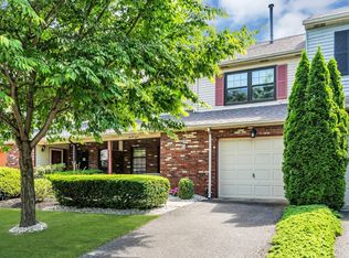 23 Walton Ct, East Brunswick, NJ 08816