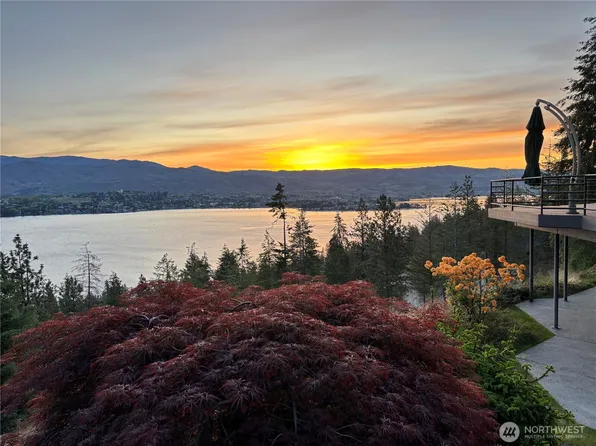 7440 Navarre Drive, Chelan, WA 98816