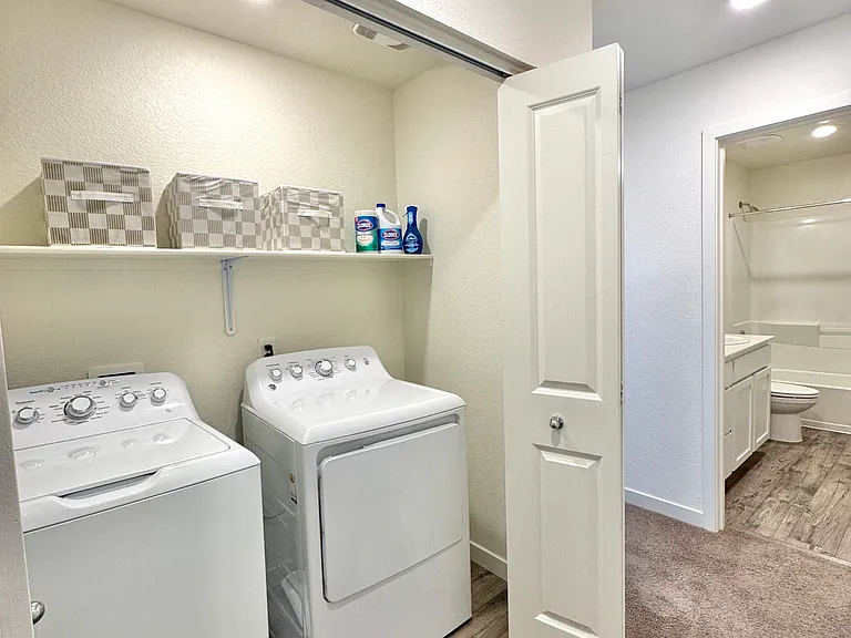 8768 Scenic Sky Dr — Photo 9