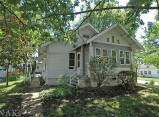 1001 E Emerson St, Le Roy, IL 61701