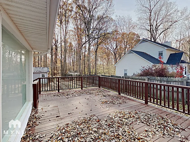 511 Andover Rd — Photo 17