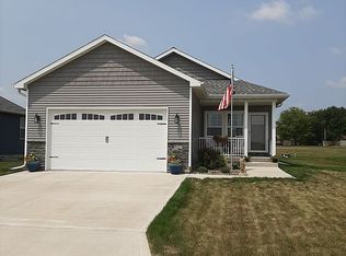 827 Lewis Dr, Webster City, IA 50595